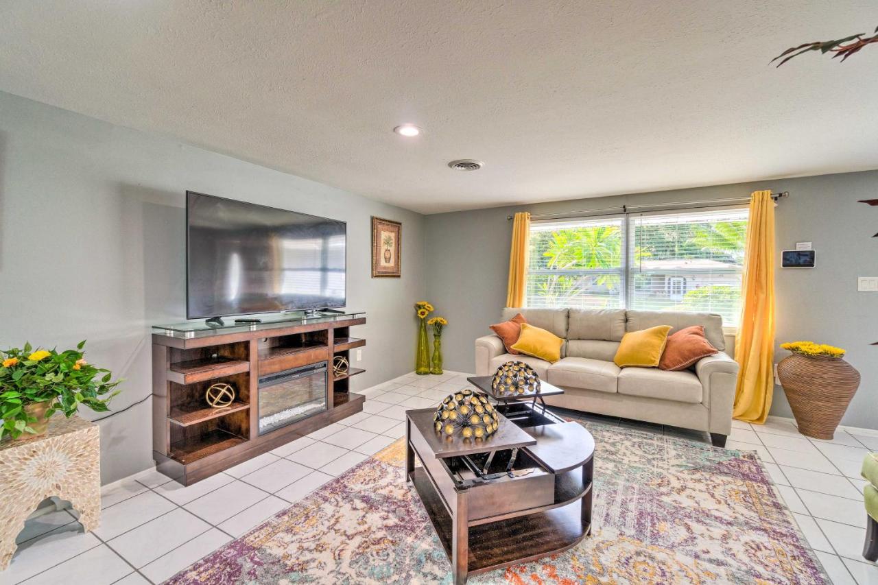 Peaceful Venice Villa With Patio - 2 Miles To Beach! エクステリア 写真