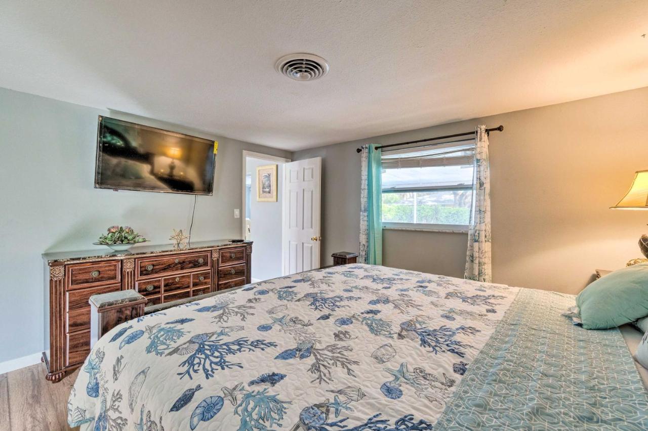 Peaceful Venice Villa With Patio - 2 Miles To Beach! エクステリア 写真