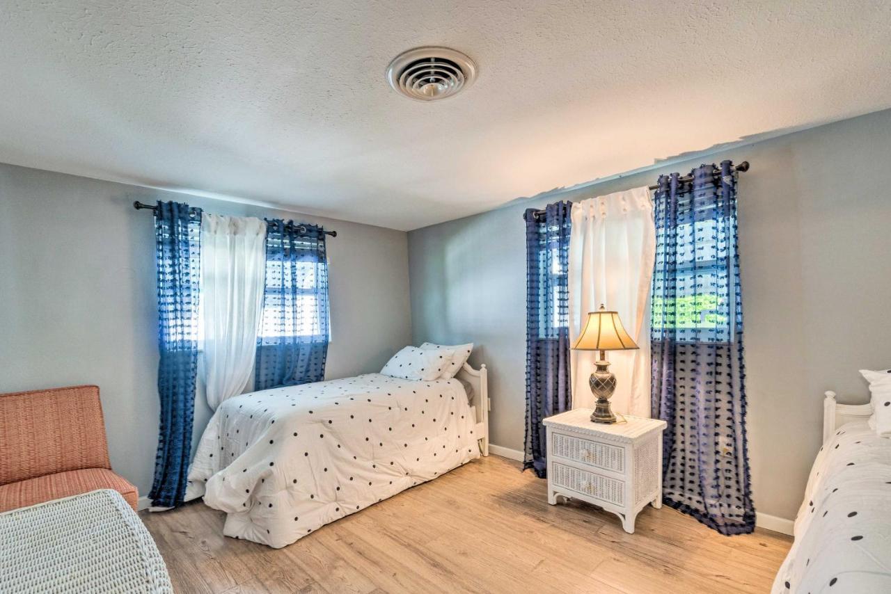 Peaceful Venice Villa With Patio - 2 Miles To Beach! エクステリア 写真