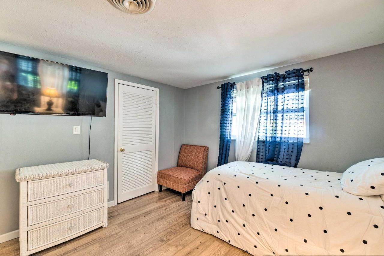 Peaceful Venice Villa With Patio - 2 Miles To Beach! エクステリア 写真
